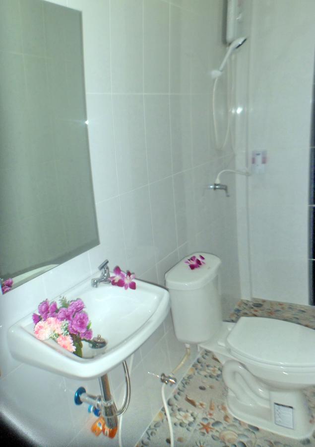 Be Faanny House Hotel Ko Lanta Exterior foto